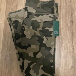 Nwt high rise leggings wild fable